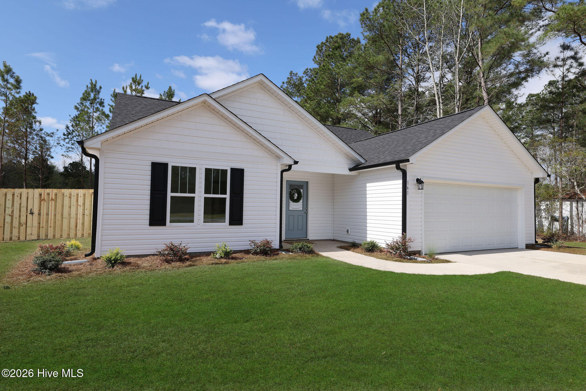 161 King Road Jacksonville, NC 28540 - Photo 4 of 45 161KingRd-18