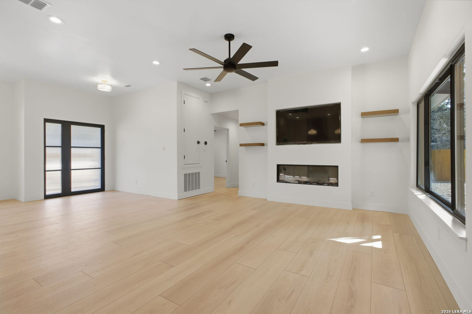 118 Tigertail Road Hollywood Park, TX 78232 - Photo 12 of 50