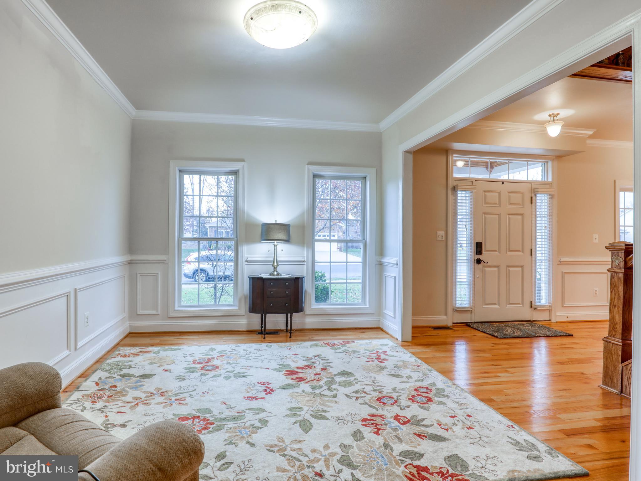 457 Canyon Road Winchester, VA 22602 - Photo 8 of 47 Formal Living Room