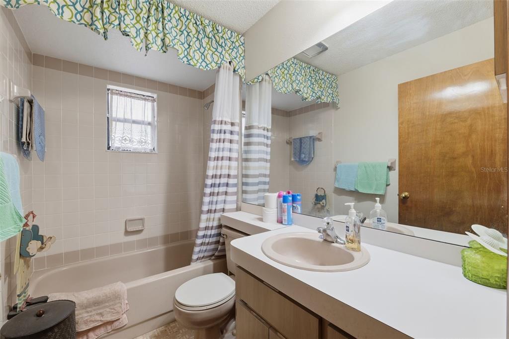 10464 Maderia Street Spring Hill, FL 34608 - Photo 20 of 32