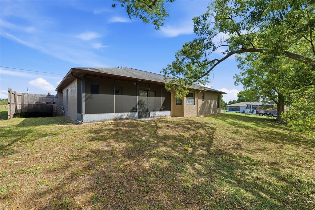 10464 Maderia Street Spring Hill, FL 34608 - Photo 24 of 32