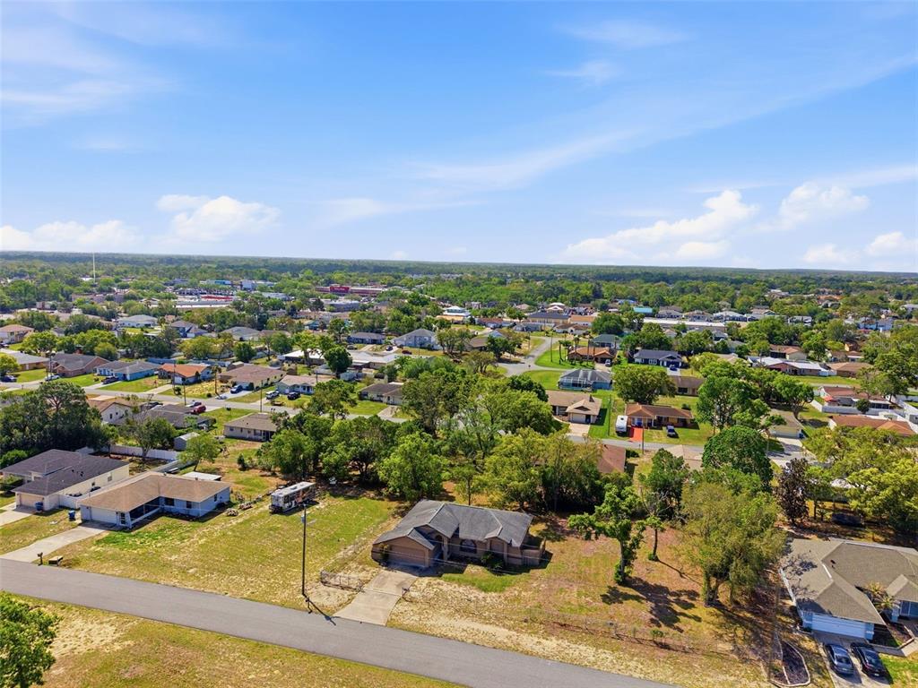 10464 Maderia Street Spring Hill, FL 34608 - Photo 27 of 32