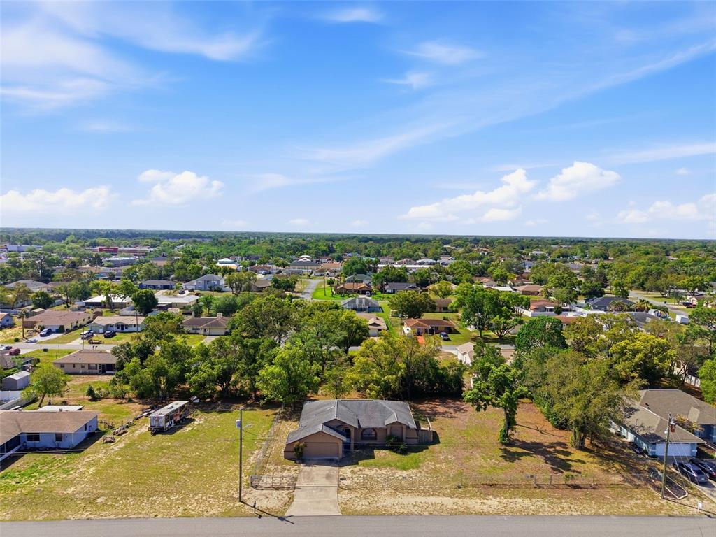 10464 Maderia Street Spring Hill, FL 34608 - Photo 28 of 32