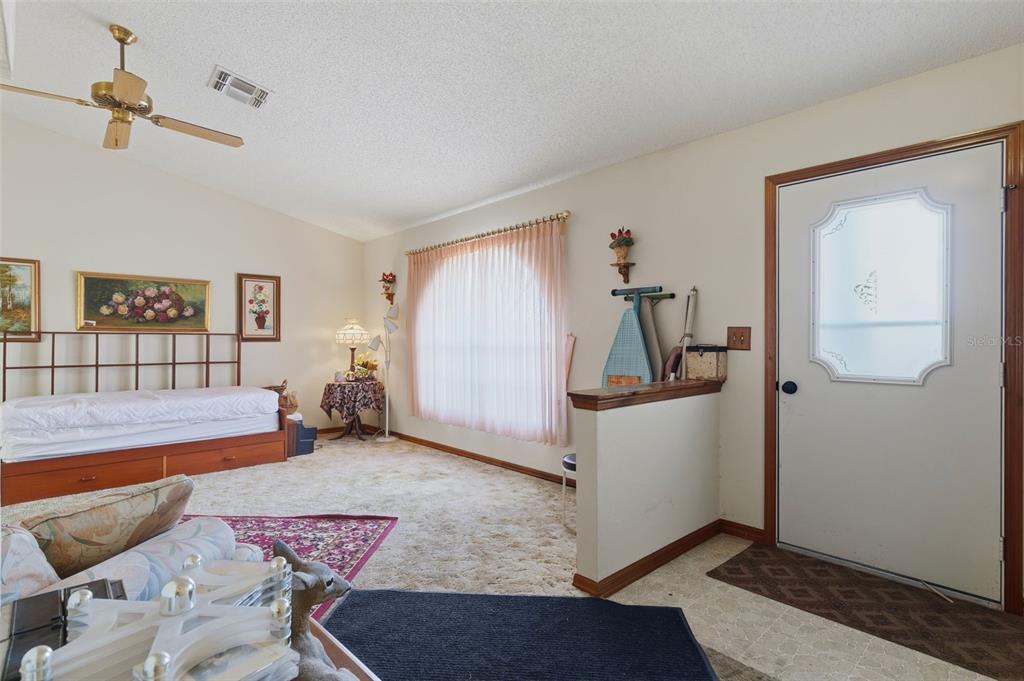 10464 Maderia Street Spring Hill, FL 34608 - Photo 5 of 32