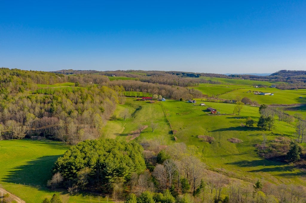 2919 Keno Road Laurel Fork, VA 24352 - Photo 67 of 68 Gallery Image 67