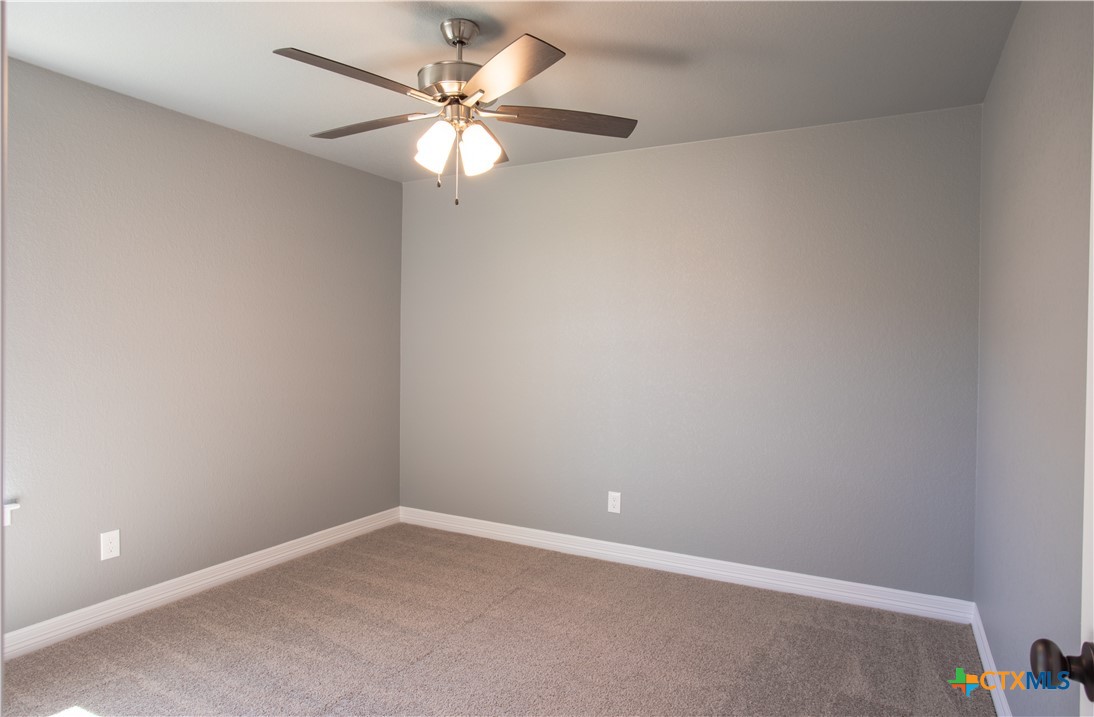 3221 Digby Drive Belton, TX 76513 - Photo 18 of 30 an empty room with a window
