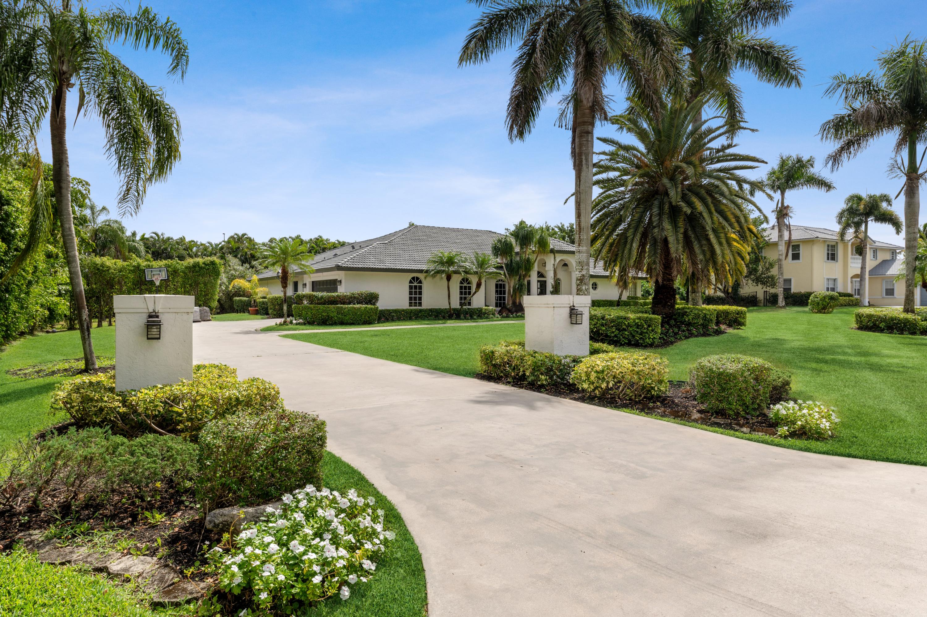 8330 Sawpine Road Delray Beach, FL 33446 - Photo 2 of 18 Drive