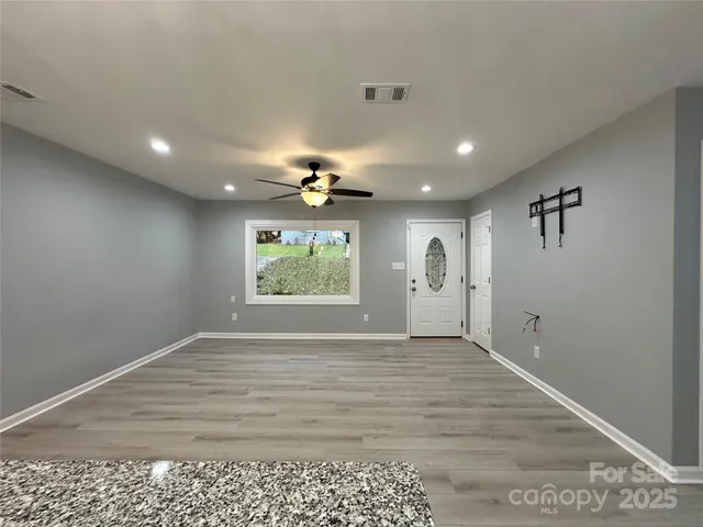 $399,900 | 10517 Starwood Drive, Charlotte, NC 28215