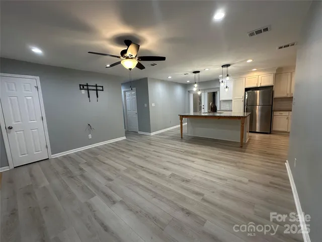 $399,900 | 10517 Starwood Drive, Charlotte, NC 28215