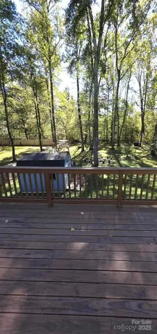 $399,900 | 10517 Starwood Drive, Charlotte, NC 28215