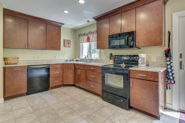 682 Benson Road Northbridge, MA 01588 - Photo 14 of 30 Gallery Image 14