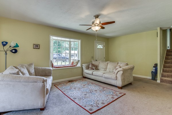 682 Benson Road Northbridge, MA 01588 - Photo 6 of 30 Gallery Image 6