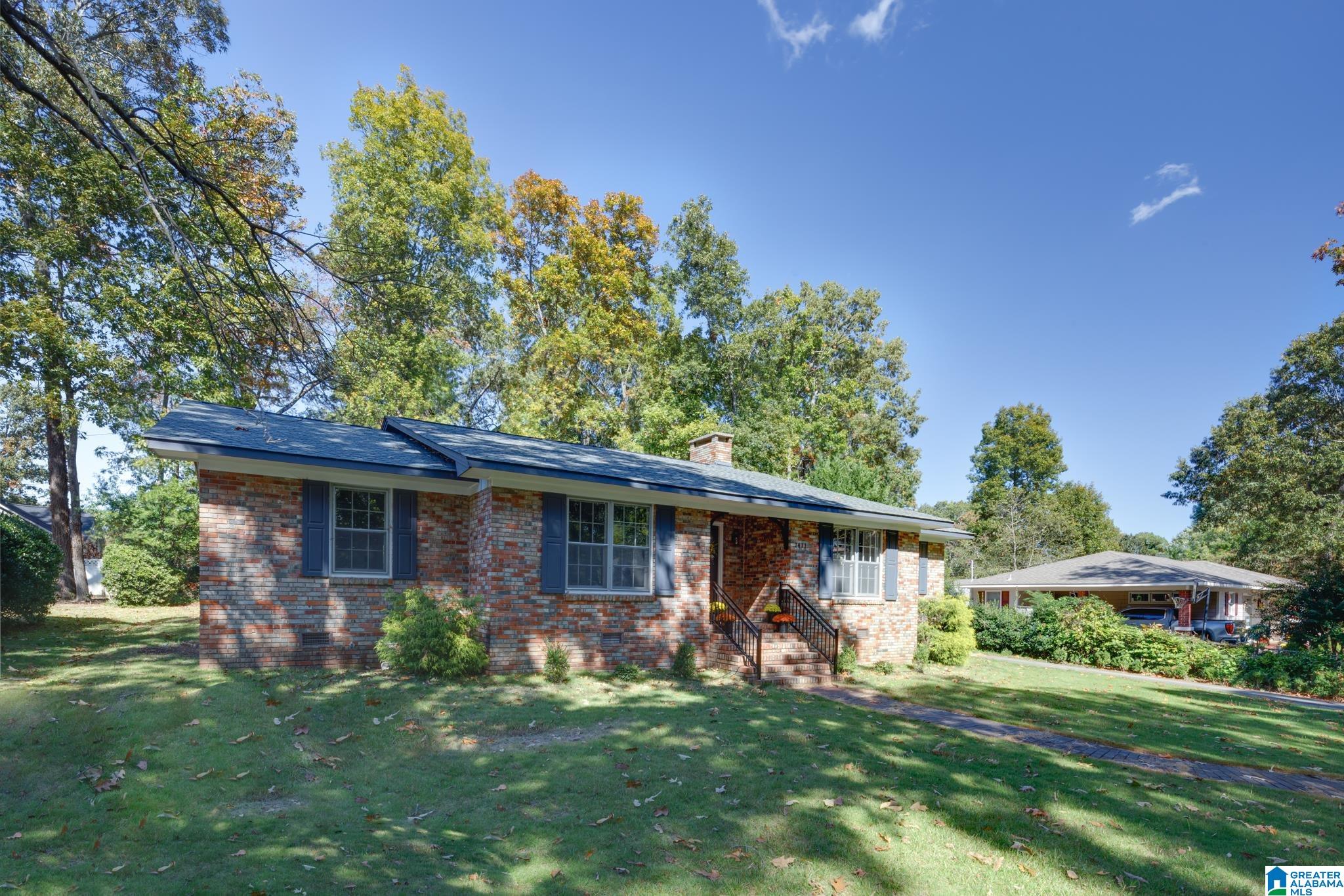 1411 Linwood Drive Southwest Cullman, AL 35055 - Photo 2 of 24