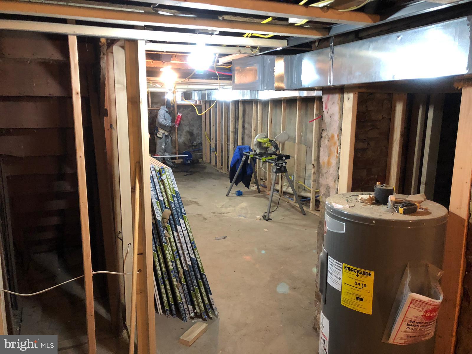 2514 West Seybert Street Philadelphia, PA 19121 - Photo 7 of 15