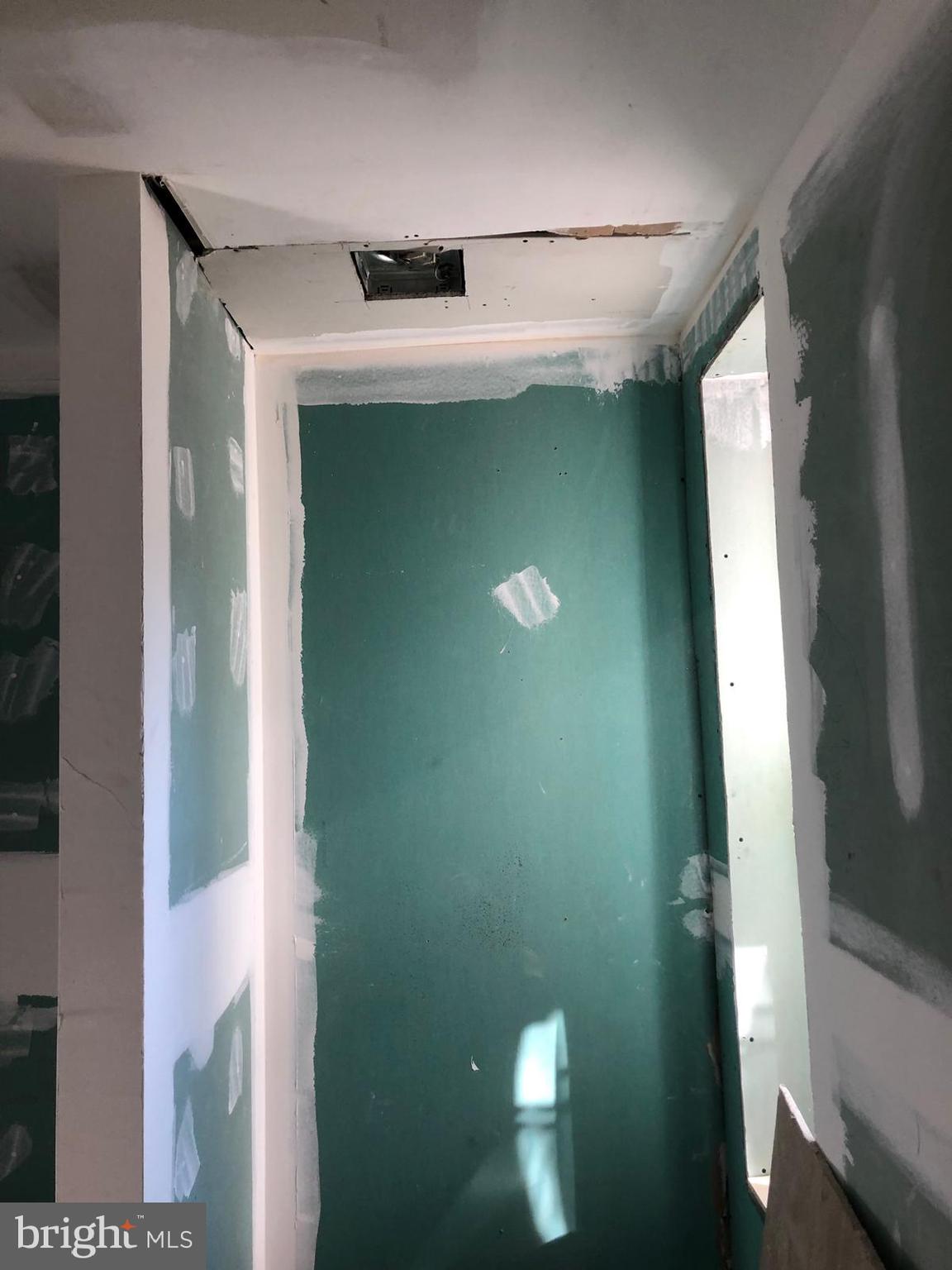 2514 West Seybert Street Philadelphia, PA 19121 - Photo 10 of 15