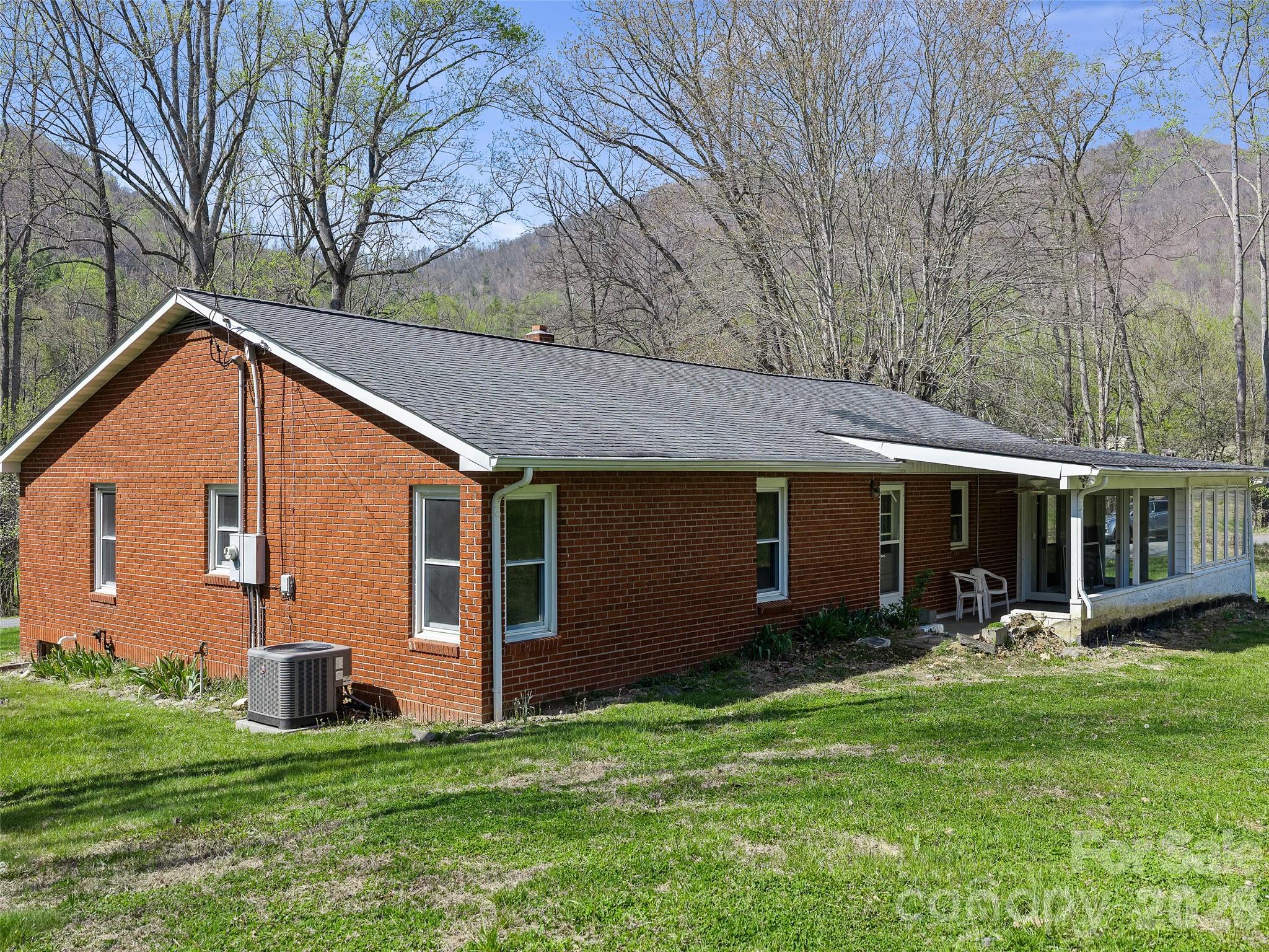 58 Possum Trot Road Bakersville, NC 28705 - Photo 31 of 46