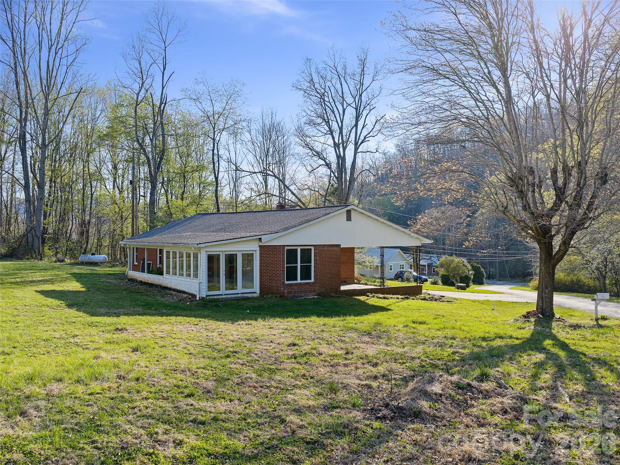 58 Possum Trot Road Bakersville, NC 28705 - Photo 32 of 46