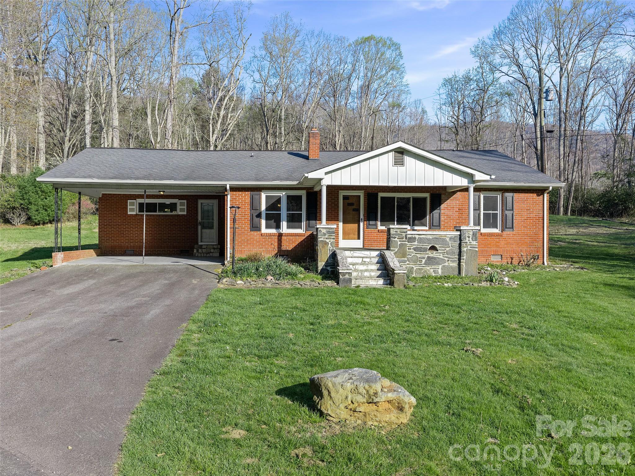 58 Possum Trot Road Bakersville, NC 28705 - Photo 33 of 46