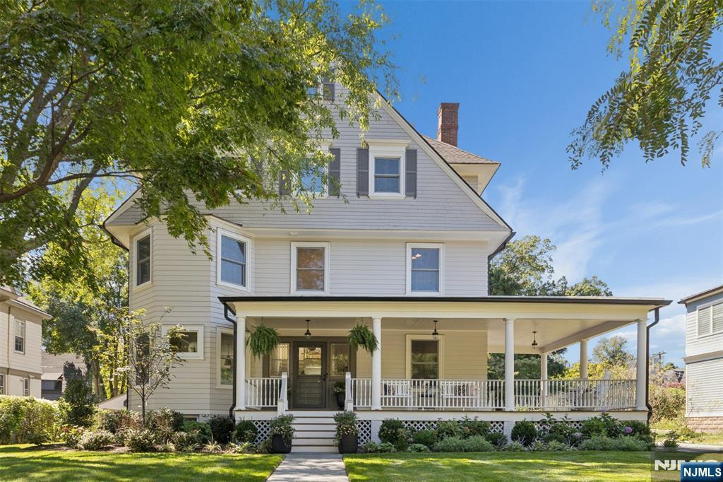 26 Appleton Place Glen Ridge, NJ 07028 - Photo 1 of 50 Gallery Image 1