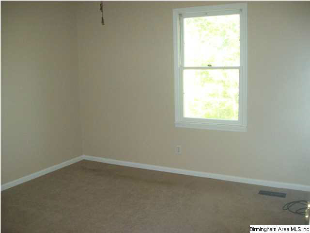 191 Spring Trail Warrior, AL 35180 - Photo 5 of 32