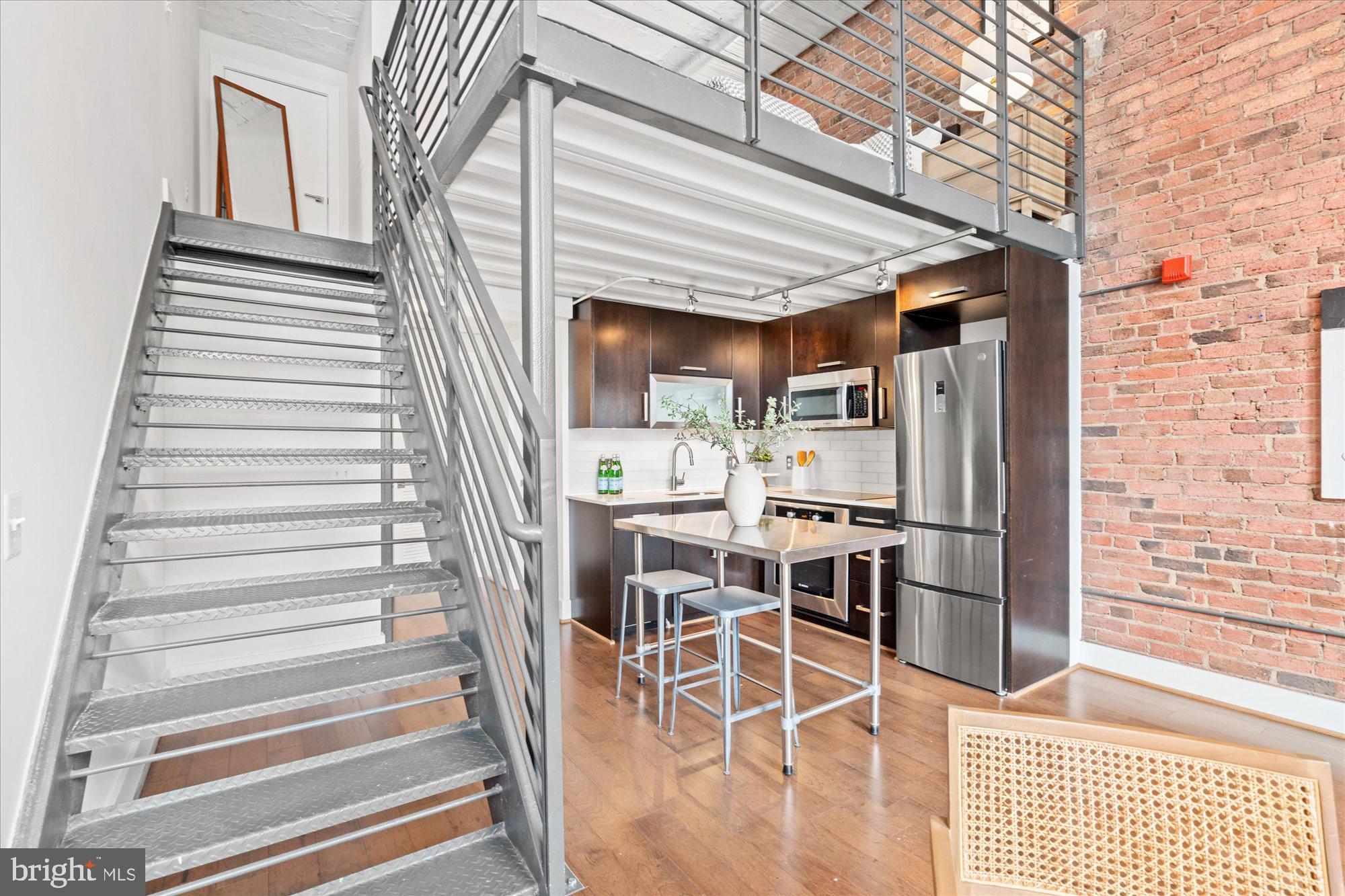 1401 R Street Northwest, Unit 201 Washington, DC 20009 - Photo 9 of 18 Gallery Image 9
