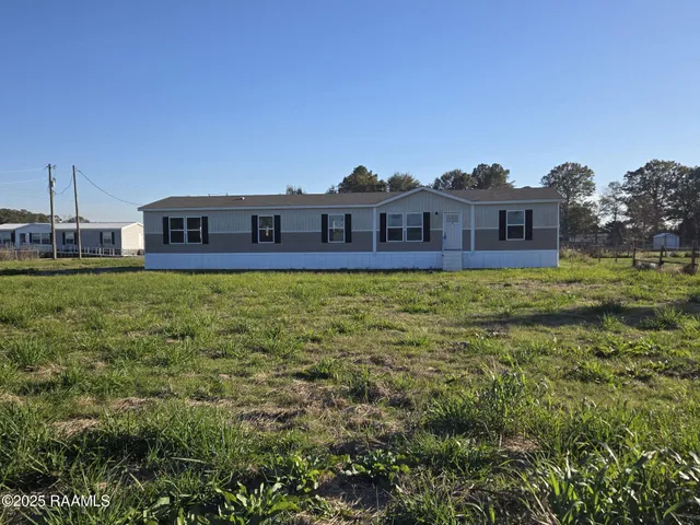 $159,900 | 1130 B Nassans Road, St. Martinville, LA 70582