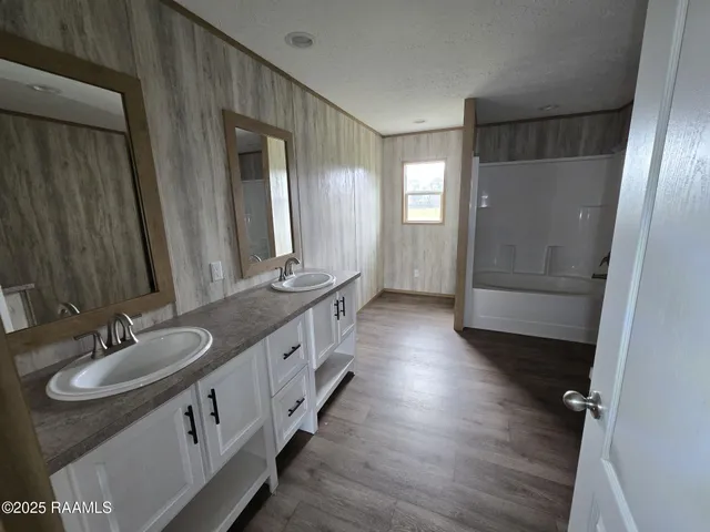 $159,900 | 1130 B Nassans Road, St. Martinville, LA 70582