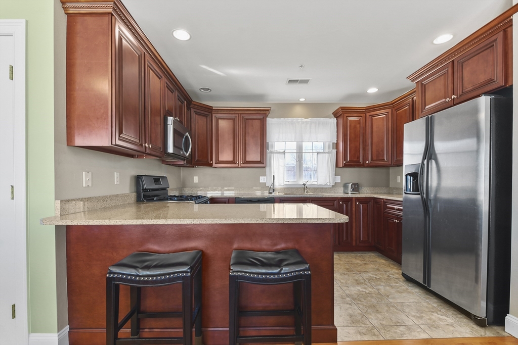 919 Bay Street, Unit 106 Fall River, MA 02724 - Photo 13 of 34