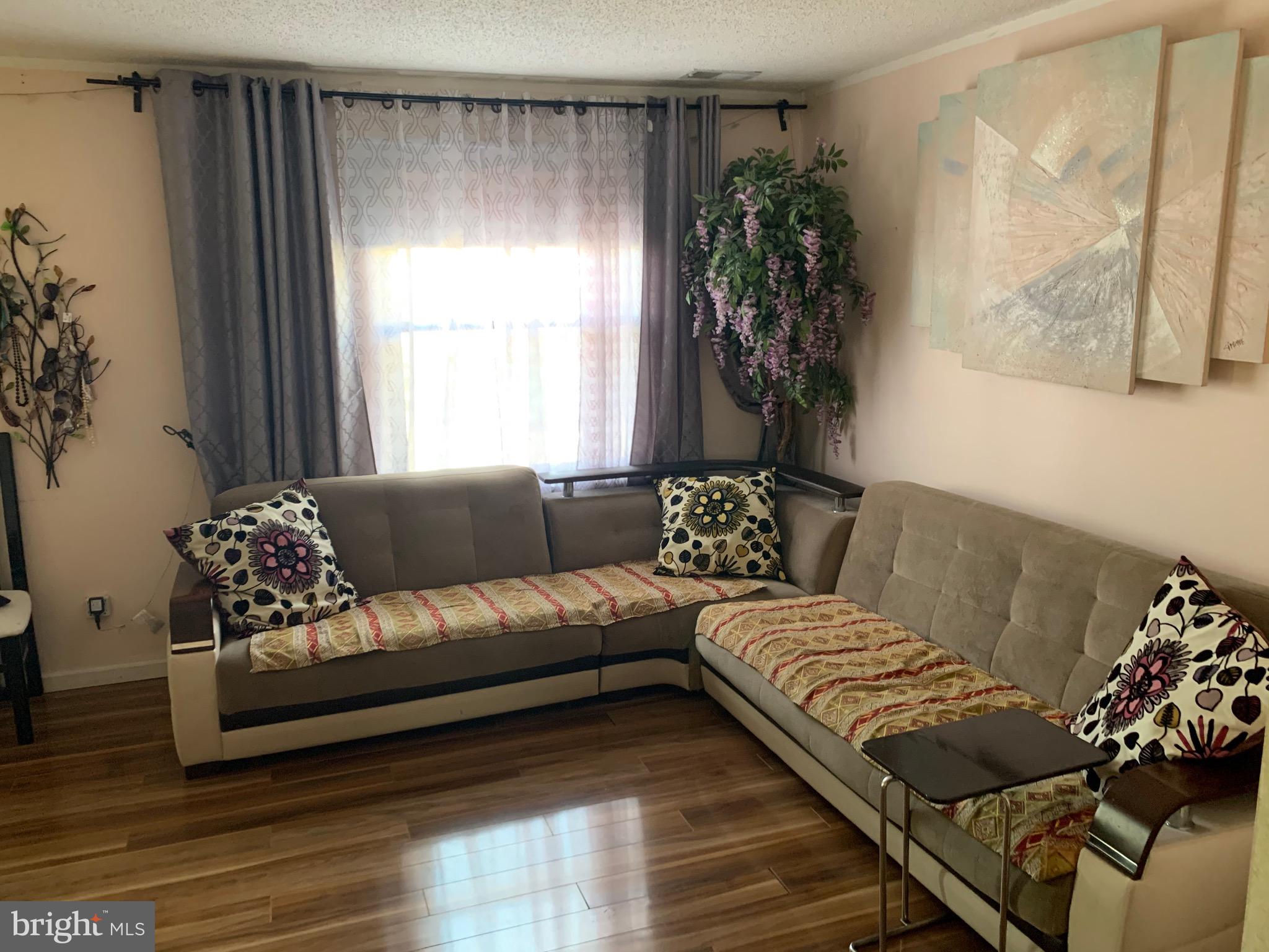 13068 Townsend Road, Unit E1 Philadelphia, PA 19154 - Photo 7 of 13