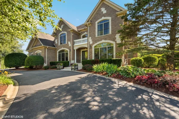 $2,175,000 | 675 Old Barrington Road, North Barrington, IL 60010