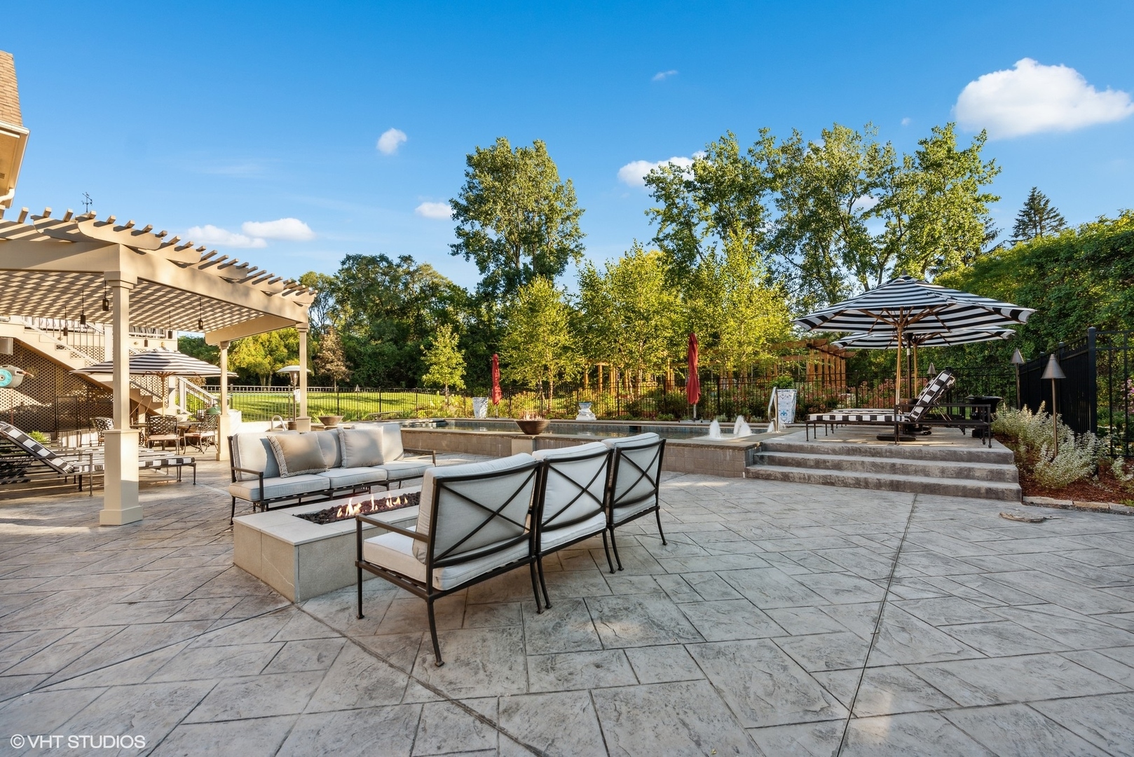 675 Old Barrington Road North Barrington, IL 60010 - Photo 52 of 73