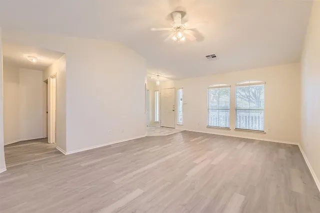 $1,800 | 716 Scheel Road, Kyle, TX 78640