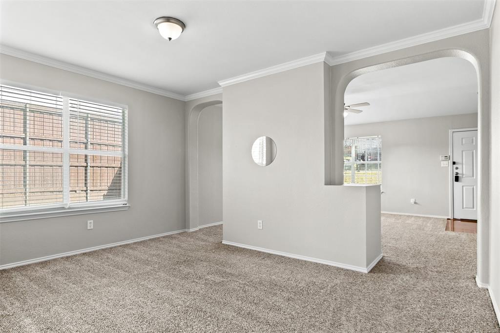 2039 Diamond Ridge Drive Carrollton, TX 75010 - Photo 8 of 30