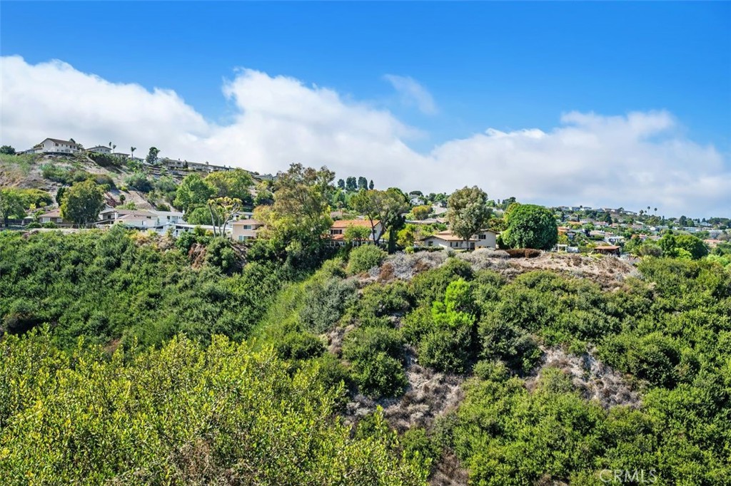 27527 Rainbow Ridge Road Palos Verdes Peninsula, CA 90274 - Photo 22 of 31 Gallery Image 22