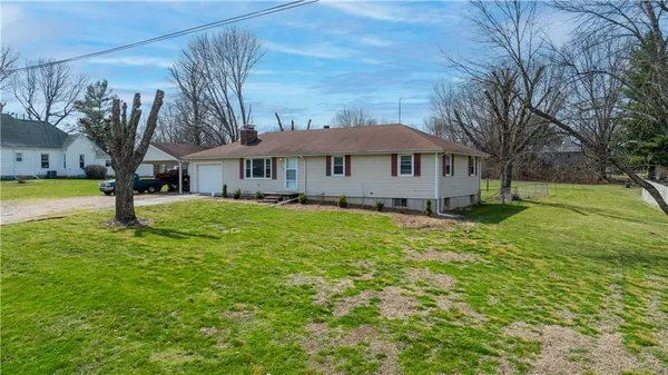 $269,900 | 27297 U Highway, Sedalia, MO 65301