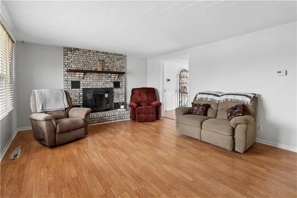 $269,900 | 27297 U Highway, Sedalia, MO 65301