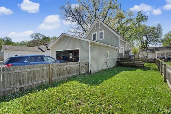 $229,900 | 410 East Lafayette Street, Monticello, IL 61856