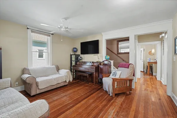 $229,900 | 410 East Lafayette Street, Monticello, IL 61856