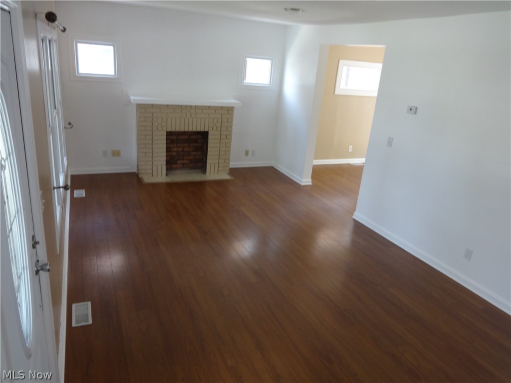 7419 Jameson Road Parma, OH 44129 - Photo 11 of 33