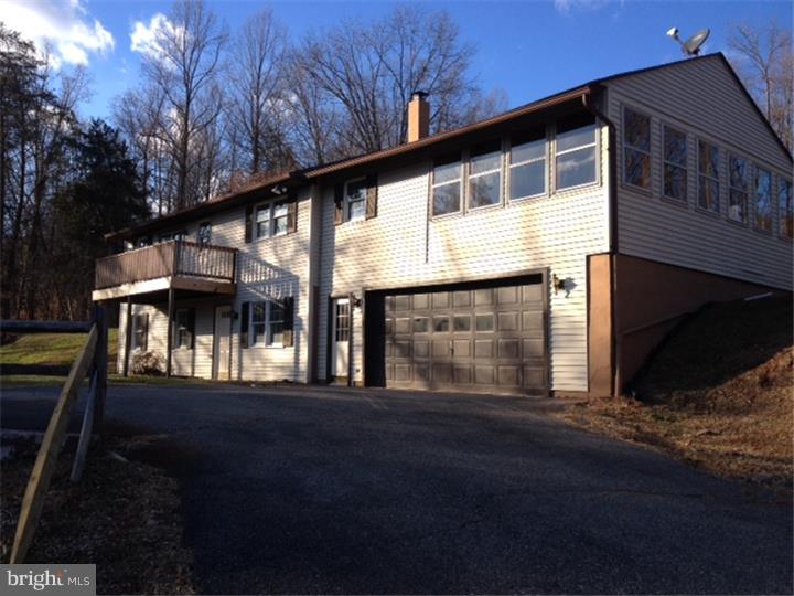 879 Furnace Road Morgantown, PA 19543 - Photo 1 of 23 Gallery Image 1