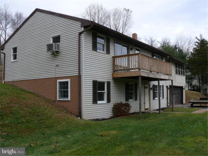 879 Furnace Road Morgantown, PA 19543 - Photo 2 of 23 Gallery Image 2