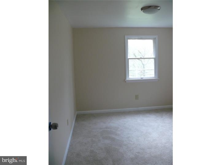 879 Furnace Road Morgantown, PA 19543 - Photo 11 of 23 Gallery Image 11