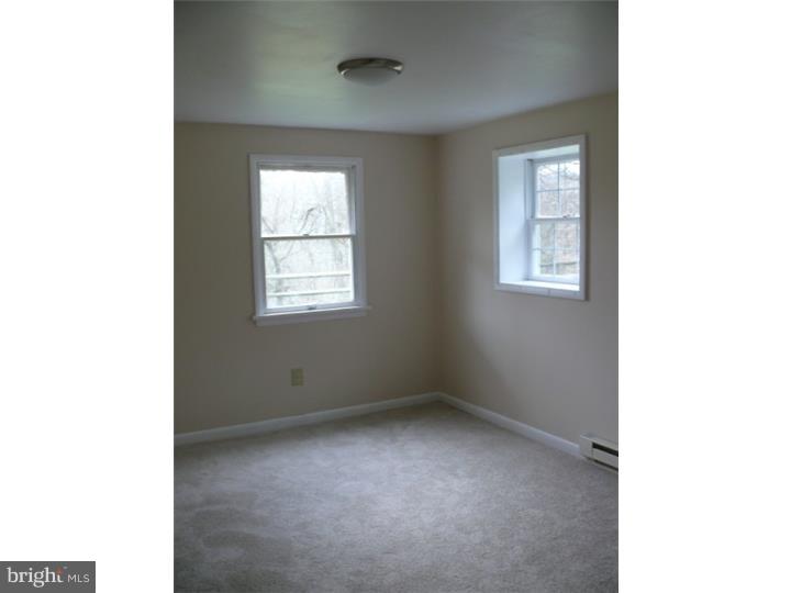 879 Furnace Road Morgantown, PA 19543 - Photo 10 of 23 Gallery Image 10