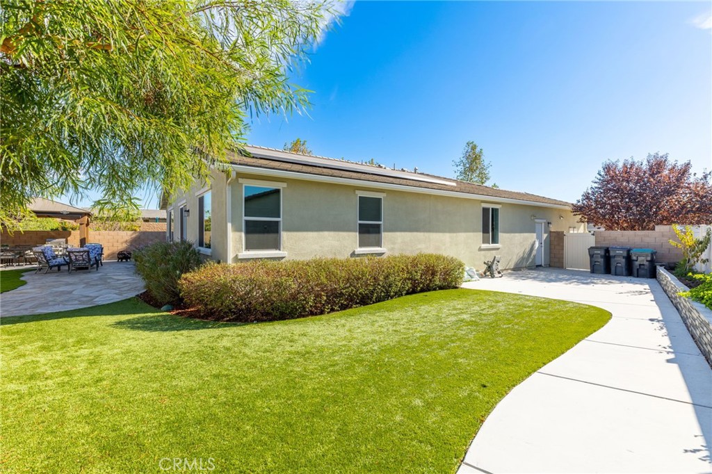 31094 Branches Circle Winchester, CA 92596 - Photo 25 of 32 a view of a house with a patio