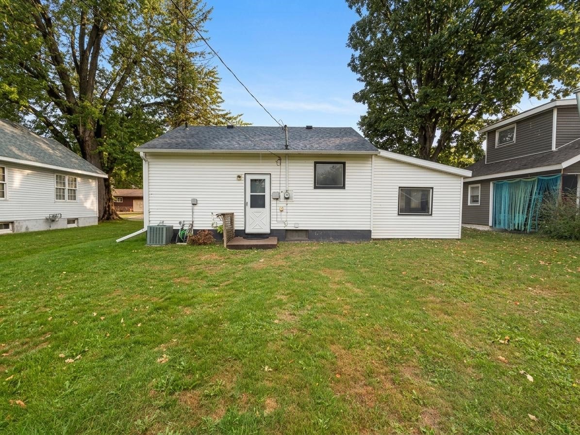 207 Hatten Avenue Rice Lake, WI 54868 - Photo 15 of 16 Gallery Image 15