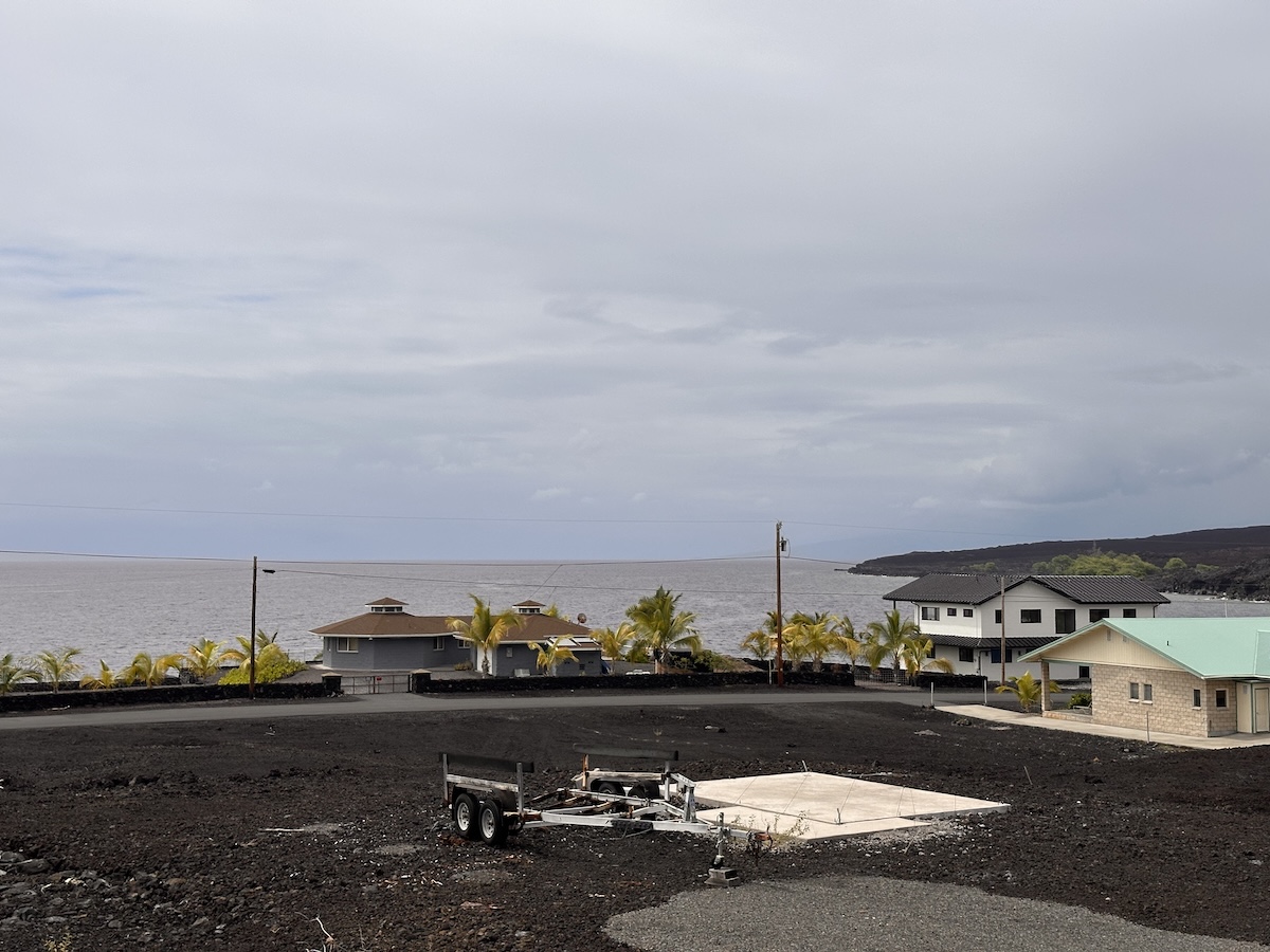 8 Akahi Avenue Captain Cook, HI 96704 - Photo 1 of 10 a view of city and ocean