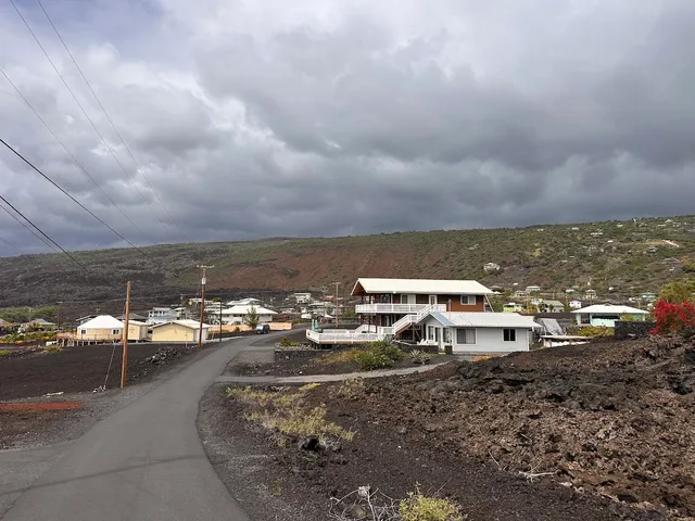 a view of a houses with sky view