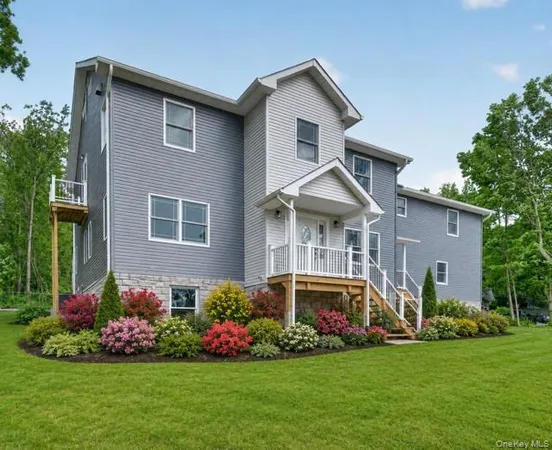 $750,000 | 686 Depot Hill Road, Poughquag, NY 12570