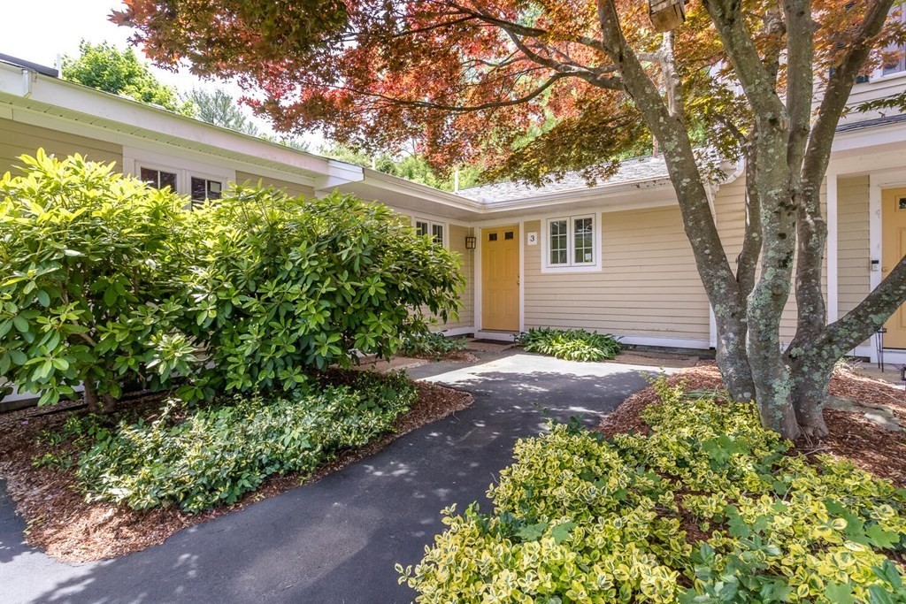 7 Nancy Road, Unit 3 Easton, MA 02375 - Photo 1 of 15 Gallery Image 1