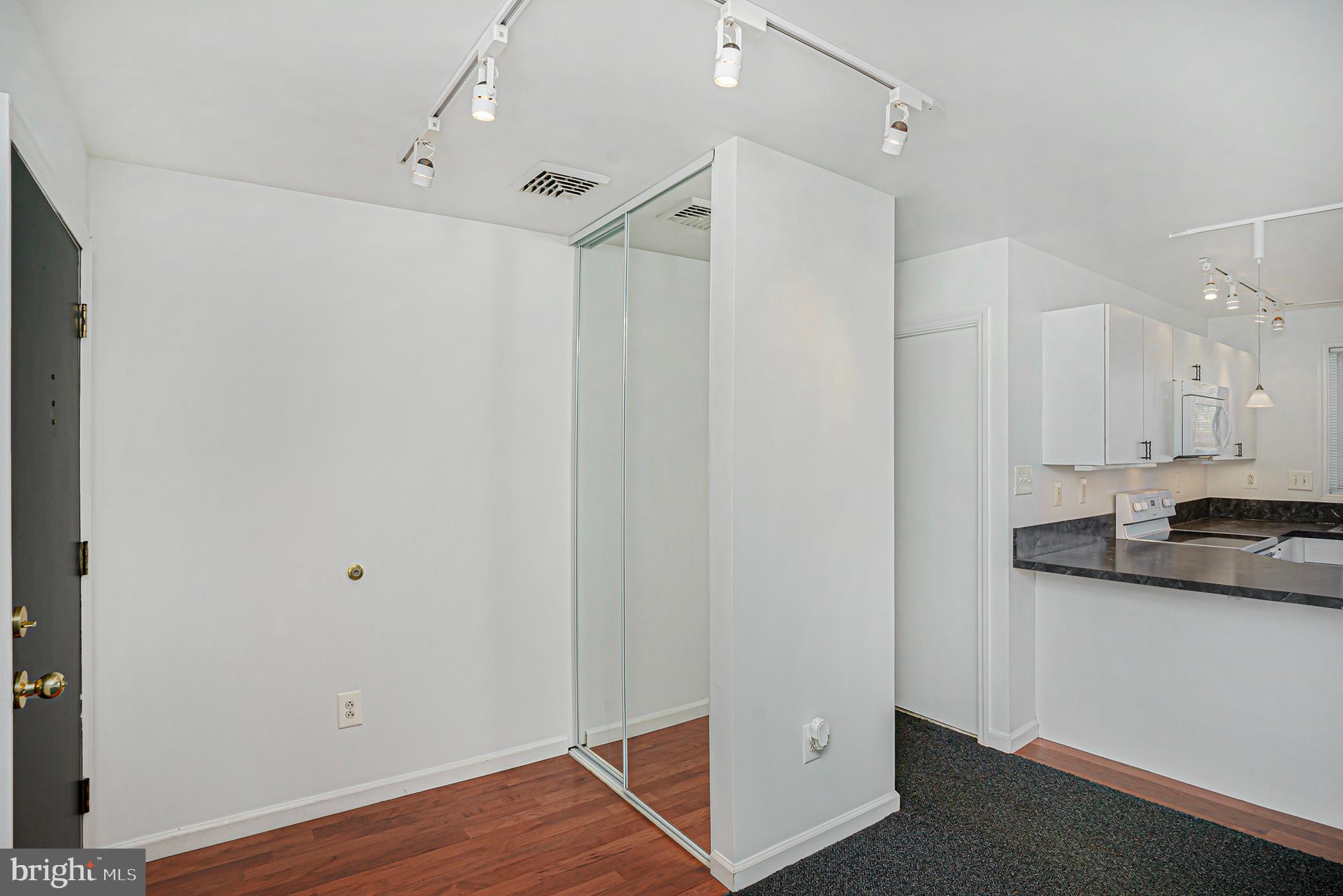 2911 Penn Square Road Norristown, PA 19401 - Photo 6 of 34 Gallery Image 6
